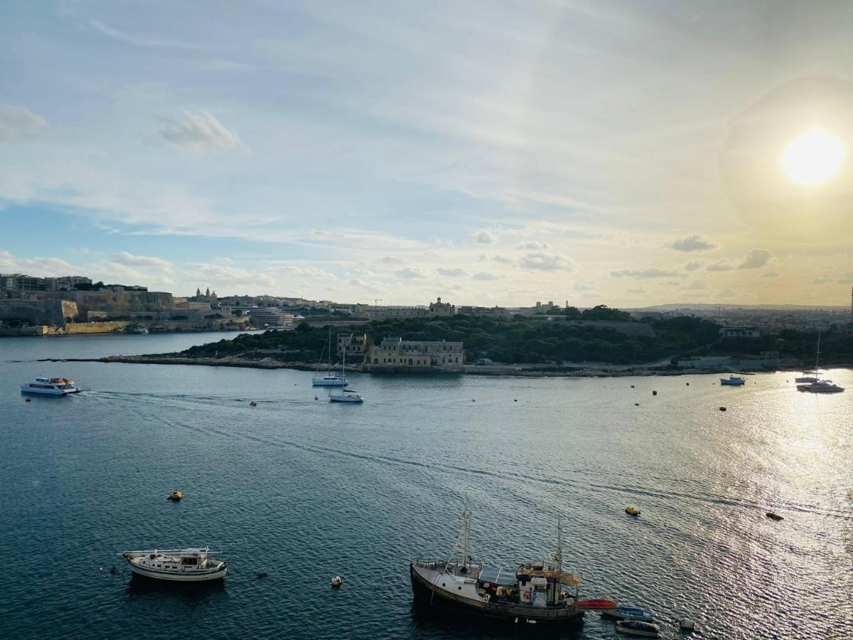 Sliema Seaview Apartment- Valletta Views - Apt 8, 49 Tigne Point Mansions Exterior foto